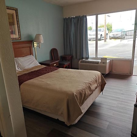 Countryside Inn Motel 리치먼드 객실 사진